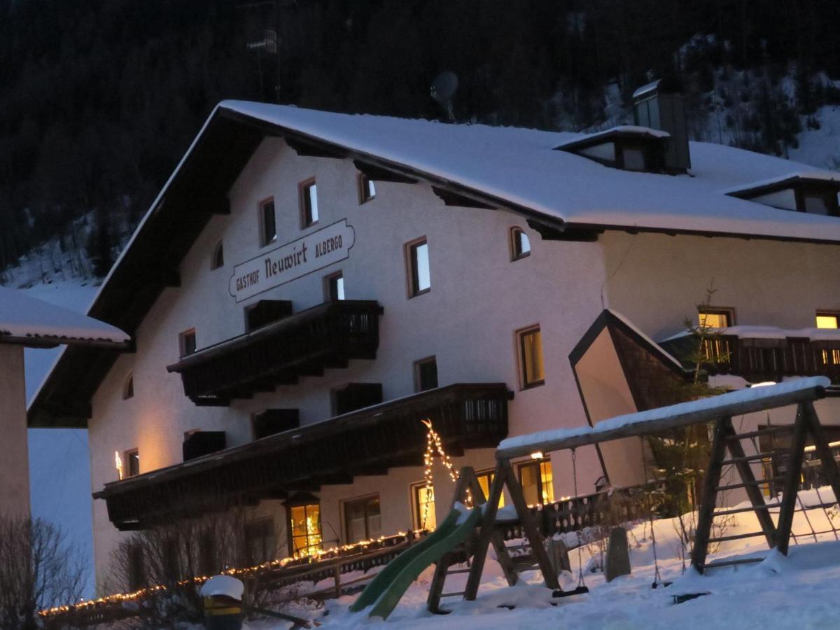 Gasthof Albergo Neuwirt Val di Vizze Buitenkant foto