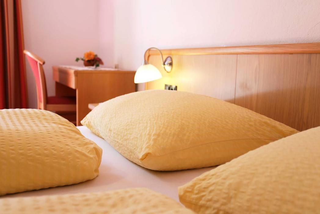 Gasthof Albergo Neuwirt Val di Vizze Buitenkant foto